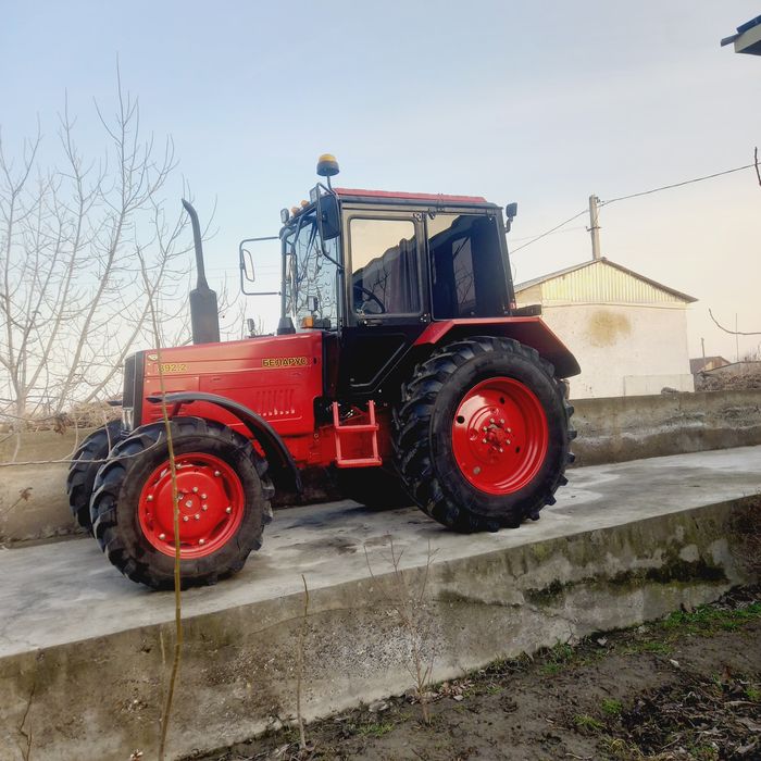 Трактор мтз беларус 892.2  сотилади