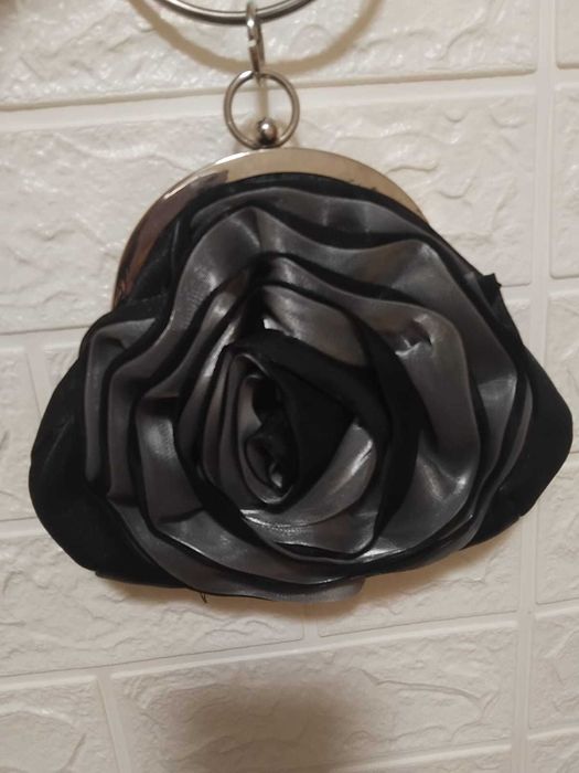 Красиви дамски чанти