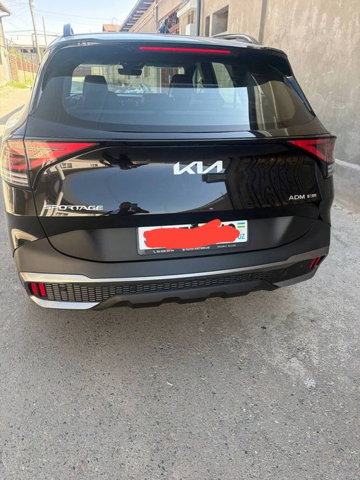 Срочно продаётся КИЯ СПОРТЕЖ новая машина