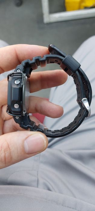 vând ceas casio g-shock gw-m5610u