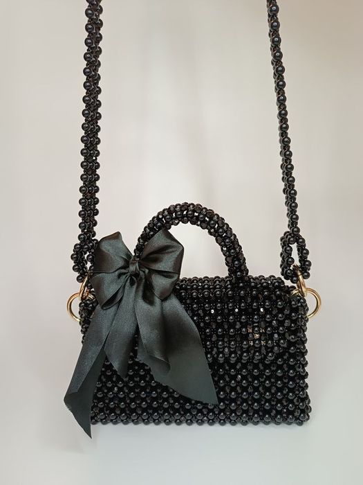 Munchoq va durdan yasalgan sumkalar