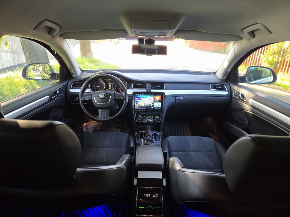 Skoda superb 2 - aproape full