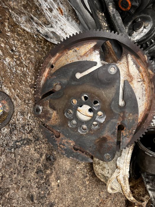 Продам автозапчасти на бмв