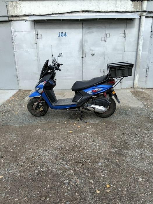 Продам скутер Velimi