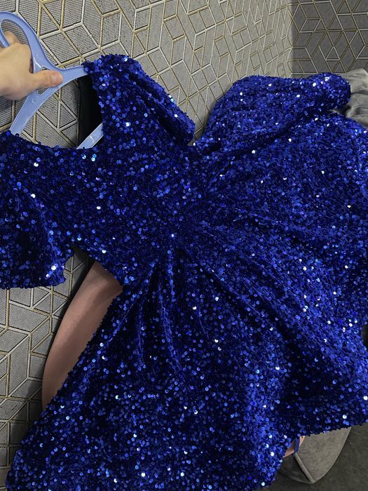 Платье на девочку