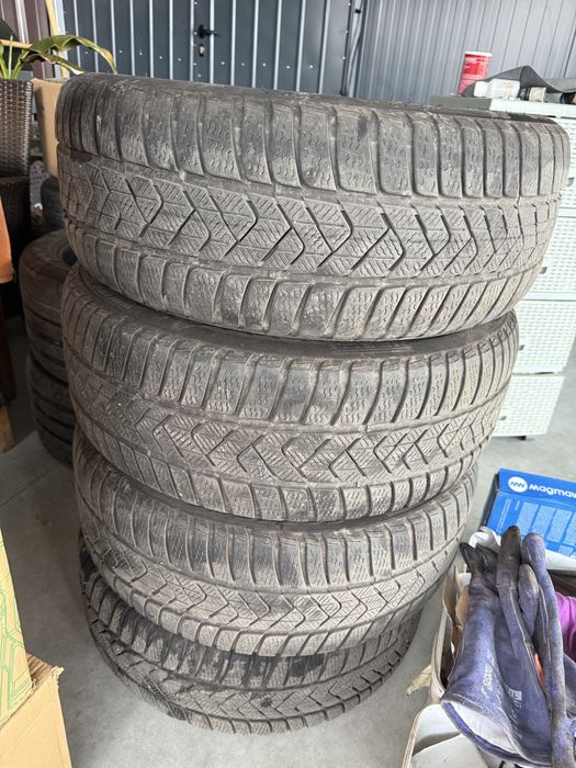4бр. Зимни Гуми 225/45/18 Pirelli Winter Sottozero 3