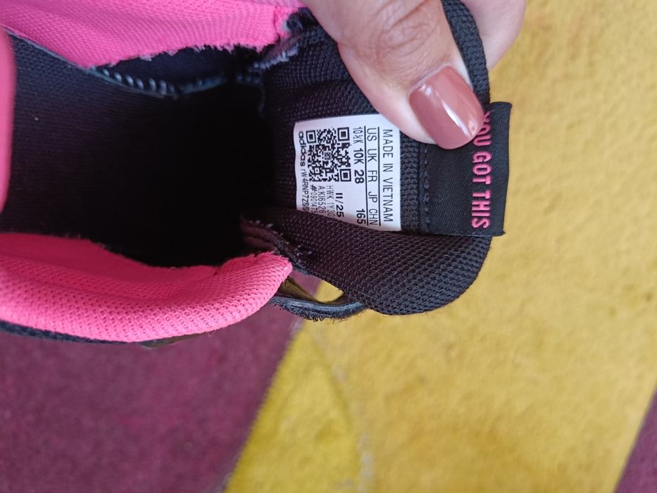 Pantofi Adidas mărimea 28