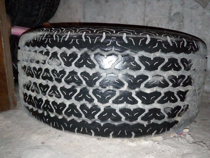 2бр, 235/50/13/  няма такъв размер в България