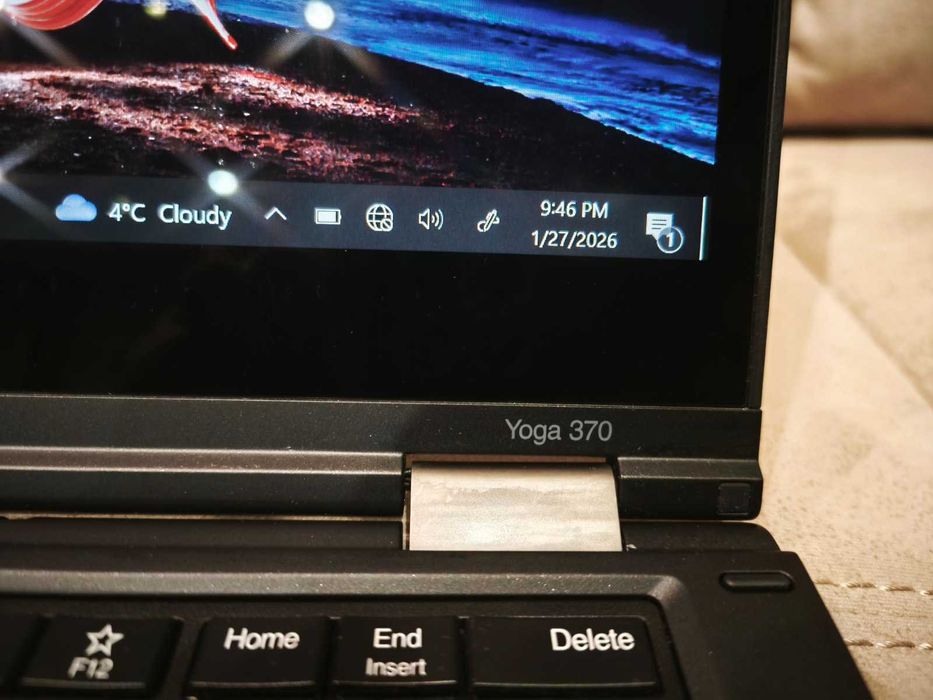 Lenovo Yoga 370, Core i5, 256 SSD, 8GB RAM, Touchscreen