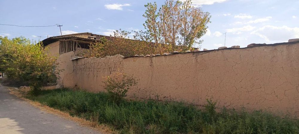 Yer sotiladi 5 sotka