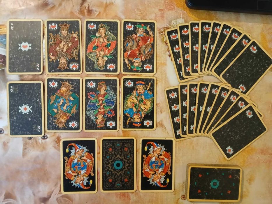 Стари карти за игра