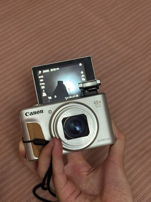 Canon PowerShot SX740 HS черный