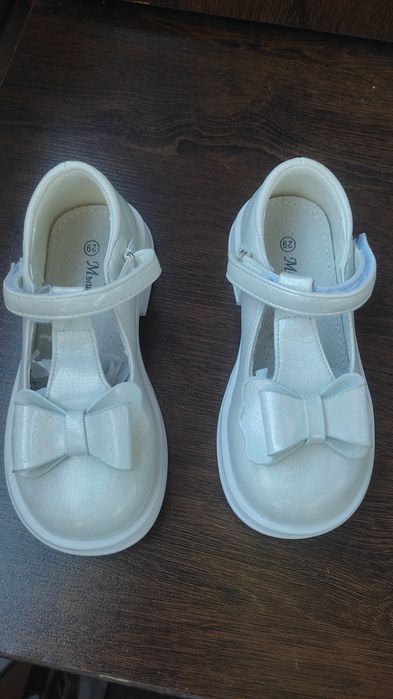 Пролам детские туфельки.