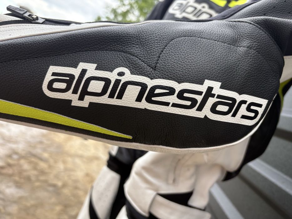 Combinizon alpinestars plus(ghete,manusi si casca)