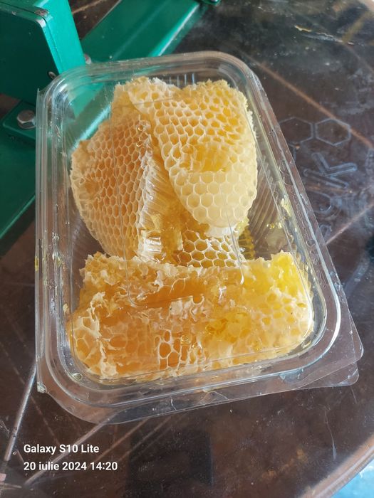 Miere in fagure natural