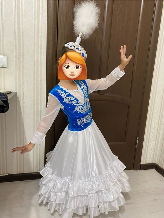 Қазақша сахналық көйлектер