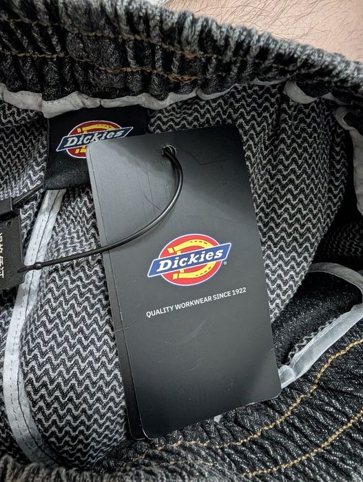 Новые брюки Dickies