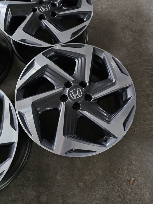 Джанти 19 / 5х114,3 - Honda CRV 5x114,3