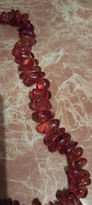 Янтарный бусы. Натуральный янтарь.