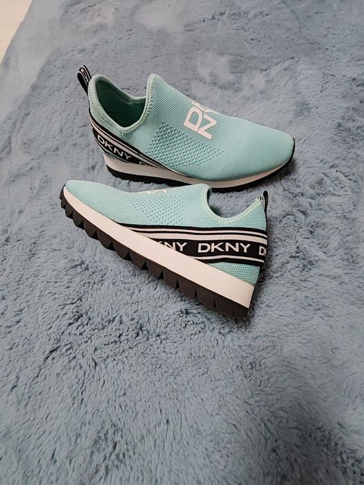 Pantofi sport DKNY