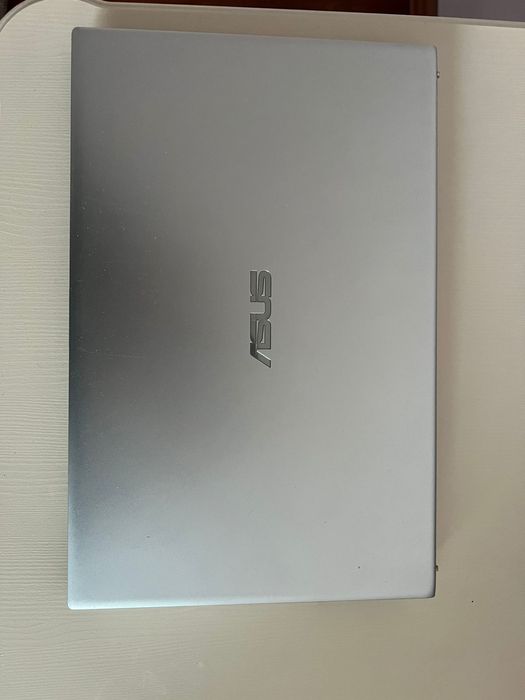 Продается ноутбук