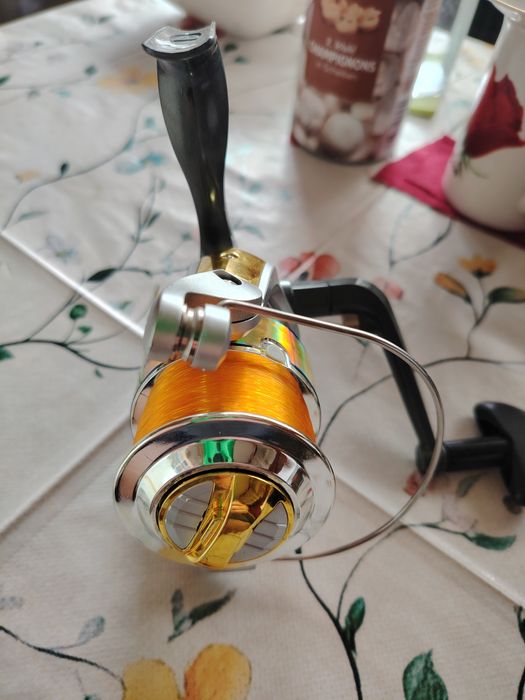 Продавам риболовна макара