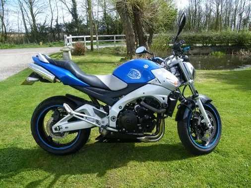 Evacuare piese  suzuki gsr 600 an 2007