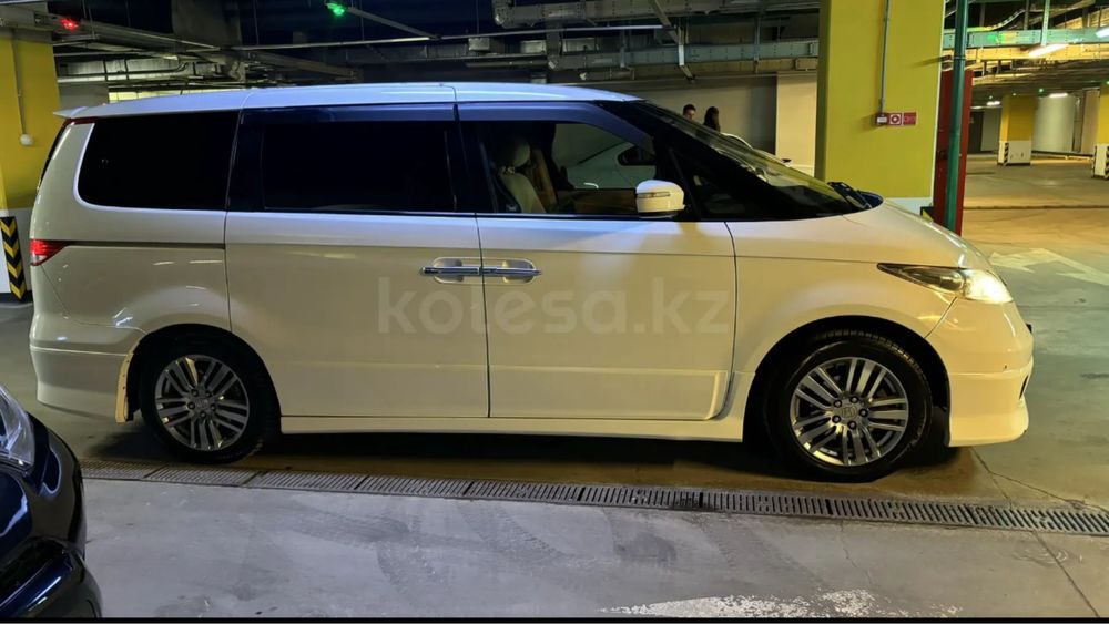 Трансфер такси taxi 7 мест минивэн Ташкент