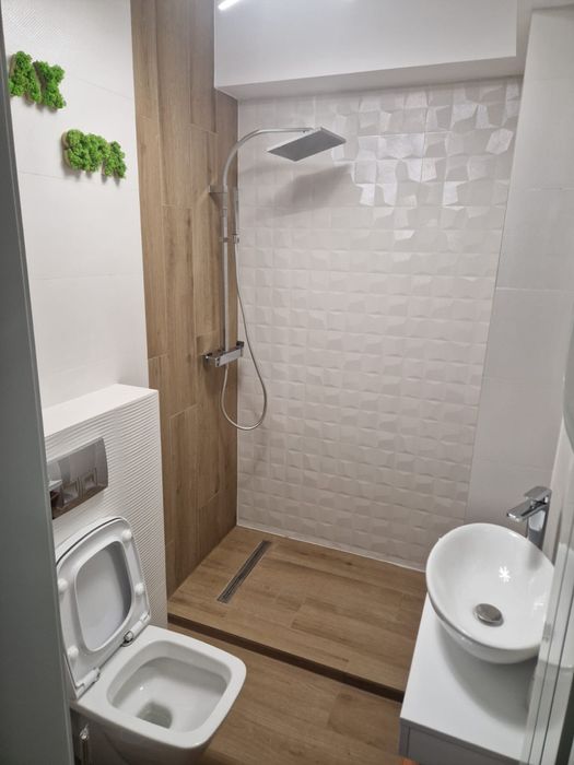 Studio de închiriat