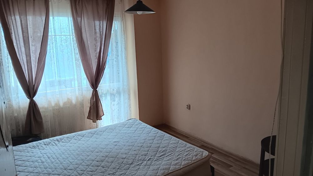 Дава се под наем Двустаен апартамент в Варна, Възраждане 1 - 50 кв.м за 357 € - Снимка #4