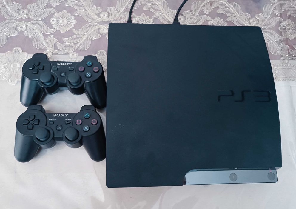 Ps3 slim blomba 2jostik 20o'yin Sony PlayStation 3 . 4