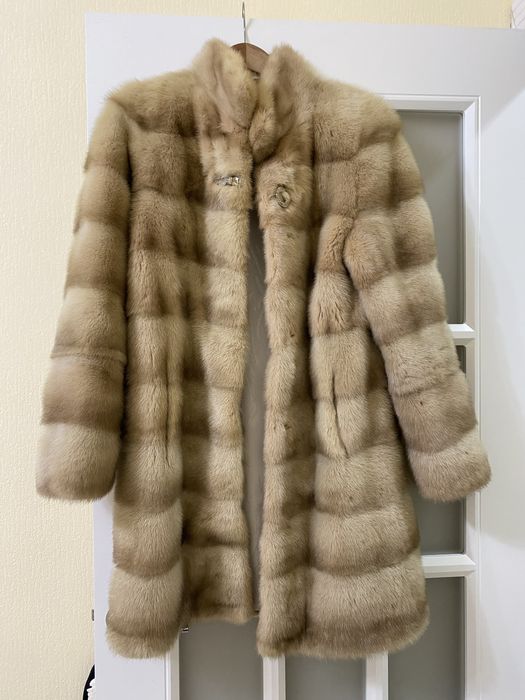 Продается норковая шуба