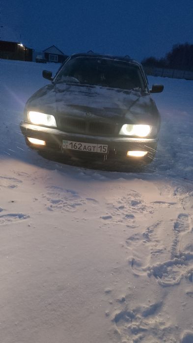 Продам БМВ 7 серии