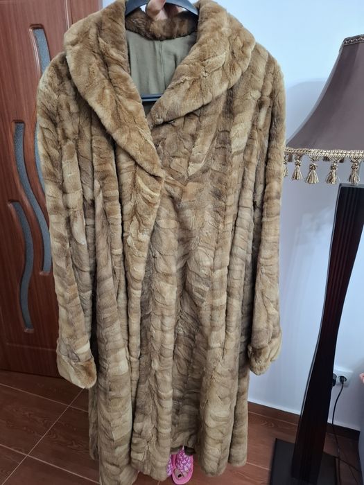Haina de blana nurca naturala