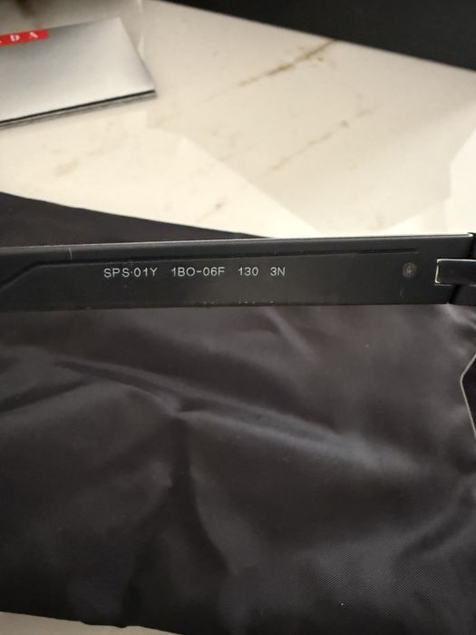 Ochelari de soare Prada