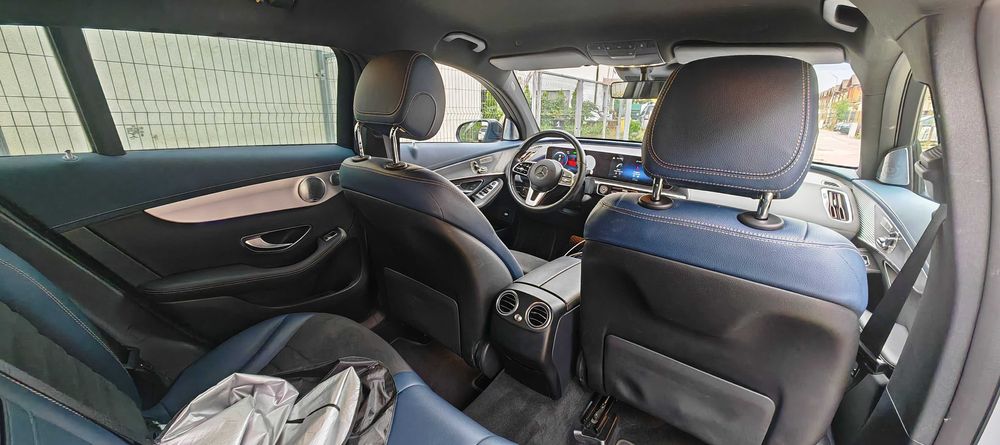 Mercedes-Benz EQC 2019 |baterie 85 KWh| 408CP | Istoric reprezentanta Mercedes | TVA inclus Deductibil | 4x4 | Stare excelenta | Dotari premium