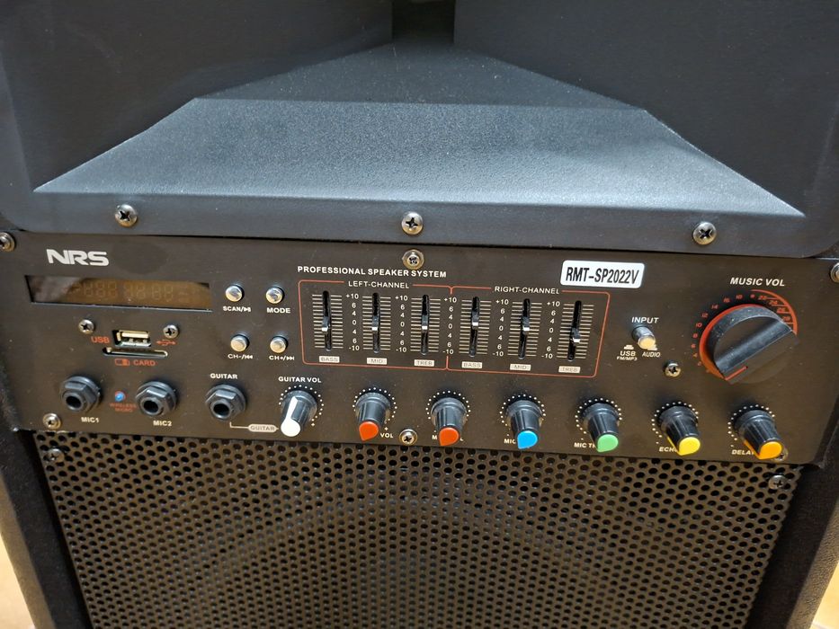 Тонколона NRS с миксер  и усилвател,като нова!