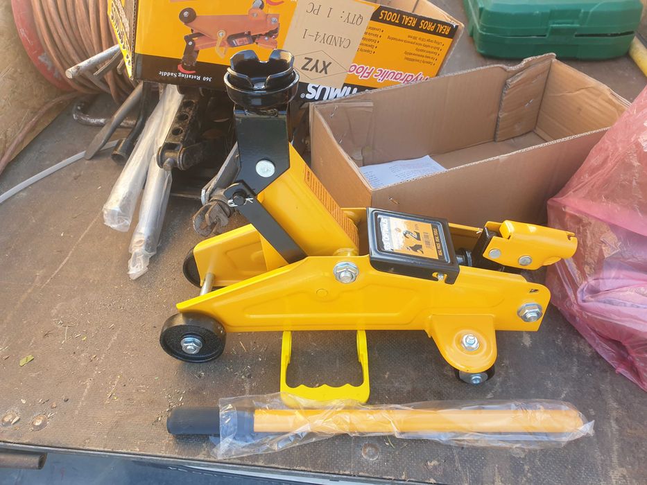 Cric hidraulic 2T-auto