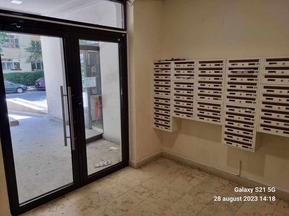 Ap DE LUX 2 cam în Newton City - Persoana Fizica