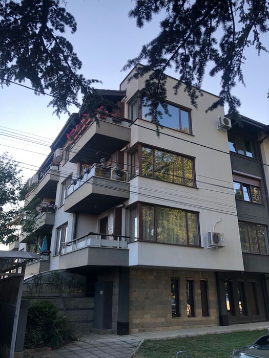 Продава се Двустаен апартамент в Казанлък - 65 кв.м за 2197 €/кв.м - Снимка #1