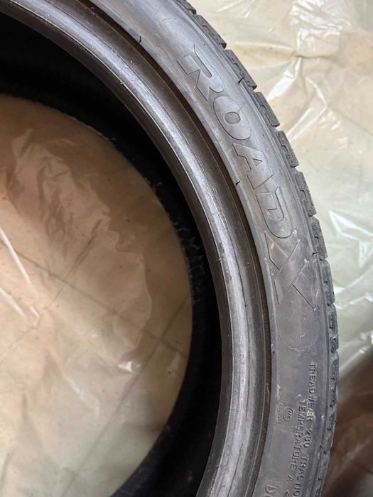 2xPirelli P Zero 225/40 R19 DOT3419, 2xRX Motion RoadX 255/35 R19 DOT4124, 4xKormoran Road Performance 195/65 R15 DOT2623