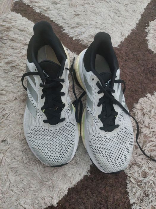 Маратонки adidas