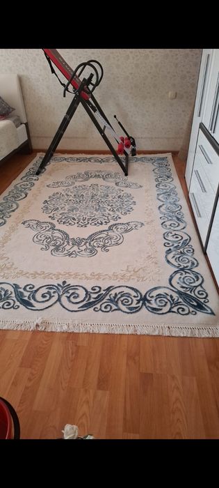 Продается ковёр не дорого