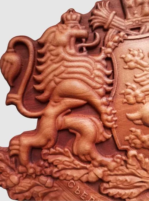 Дърворезба "Герб на България"