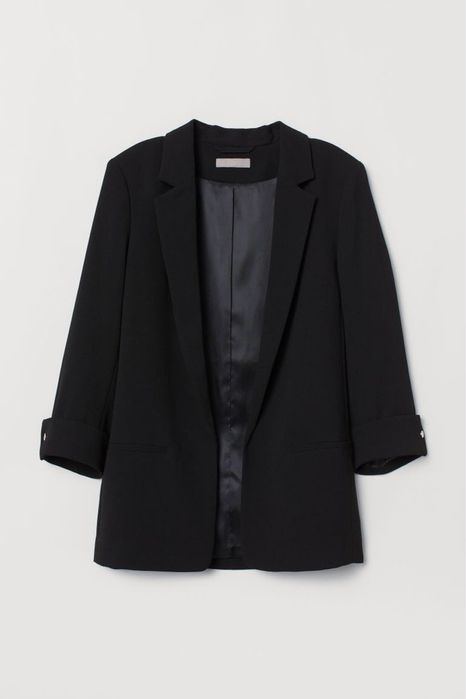 продаю пиджаки срочно