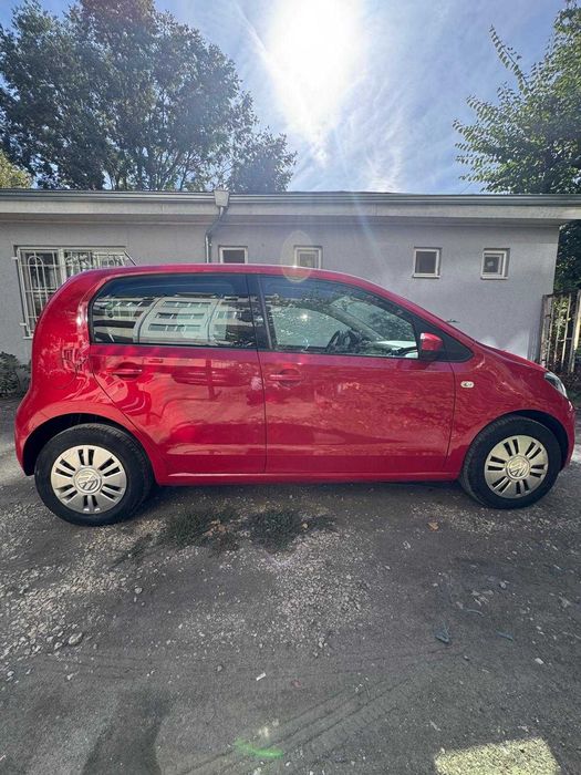 Volkswagen move up!