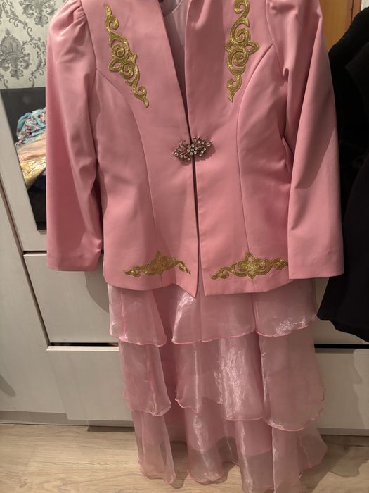 Продается платье