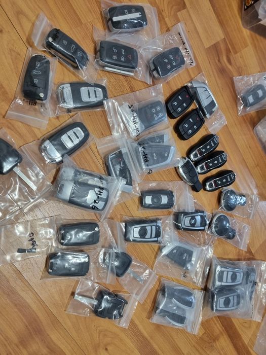 Copiere chei auto Opel Bmw Audi Peugeot Seat Vw etc