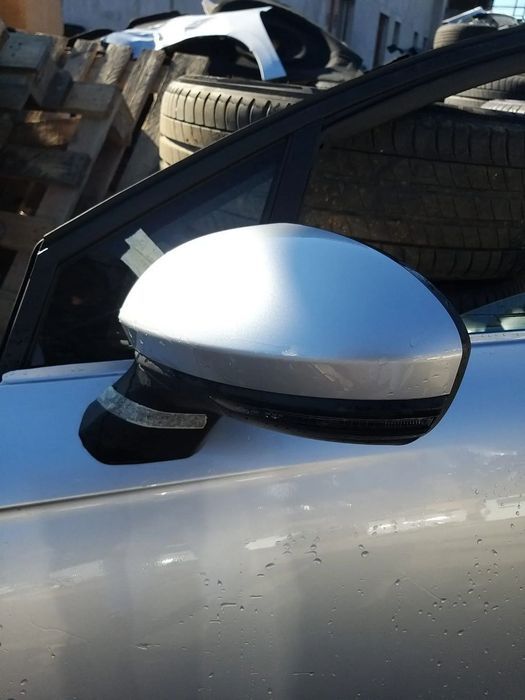 Oglinda Stanga pentru renault Clio 5 din 2022