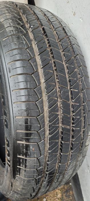 Резина на авто 215/55  R18